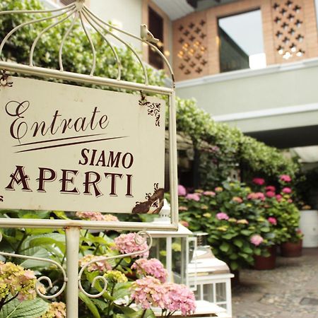 Albergo & Ristorante Selvatico ريفانازّانو المظهر الخارجي الصورة