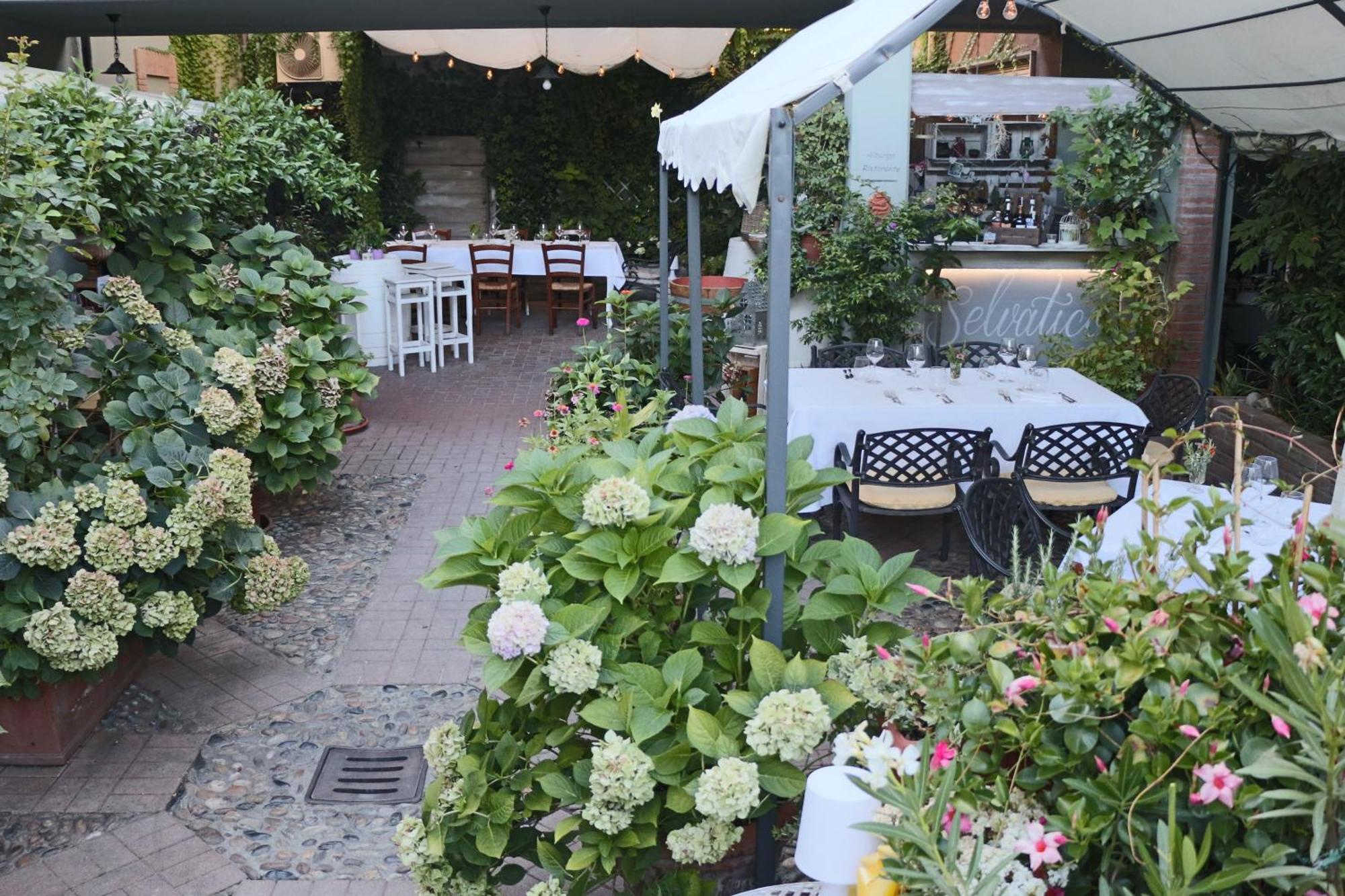 Albergo & Ristorante Selvatico ريفانازّانو المظهر الخارجي الصورة