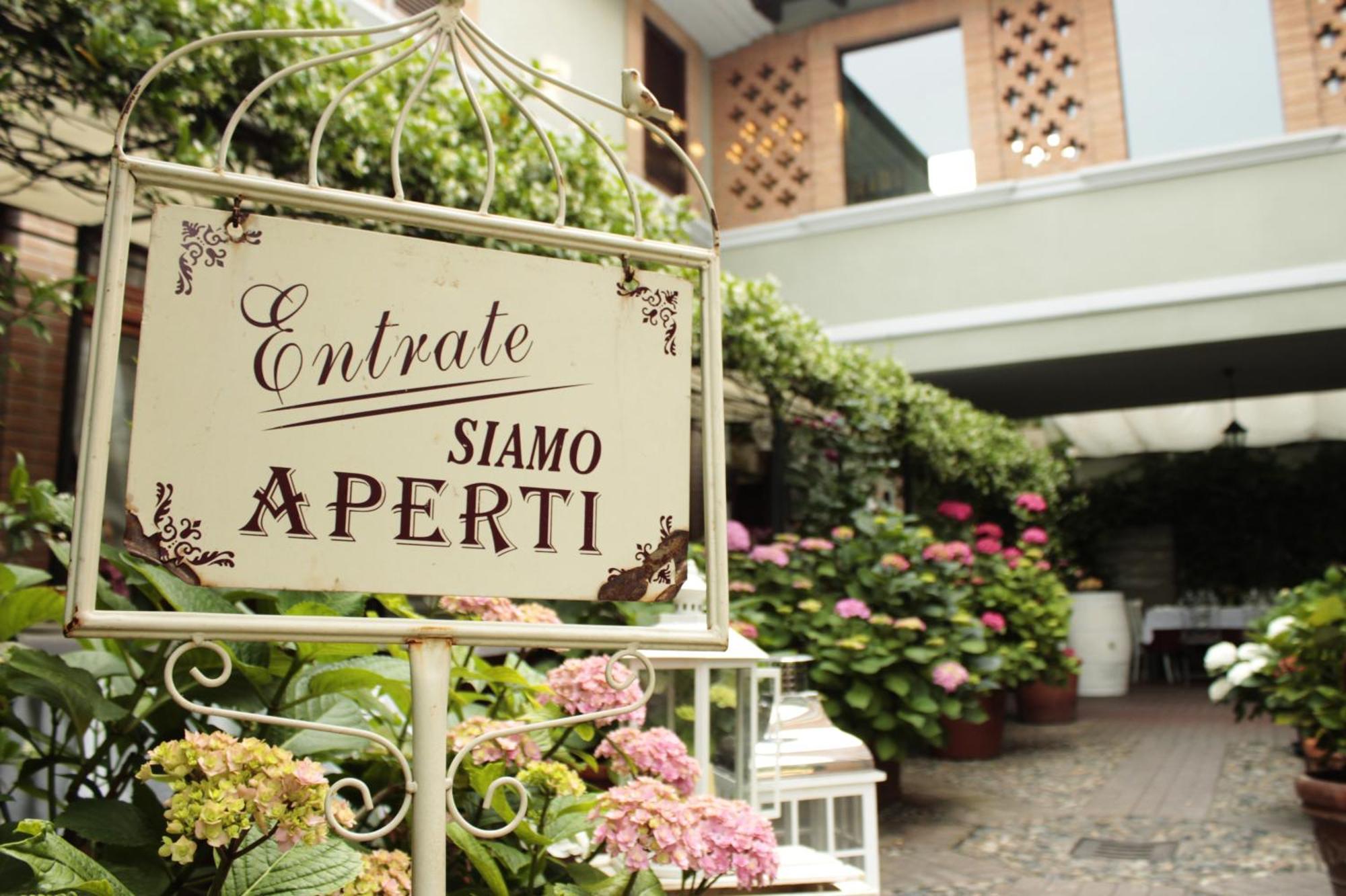 Albergo & Ristorante Selvatico ريفانازّانو المظهر الخارجي الصورة