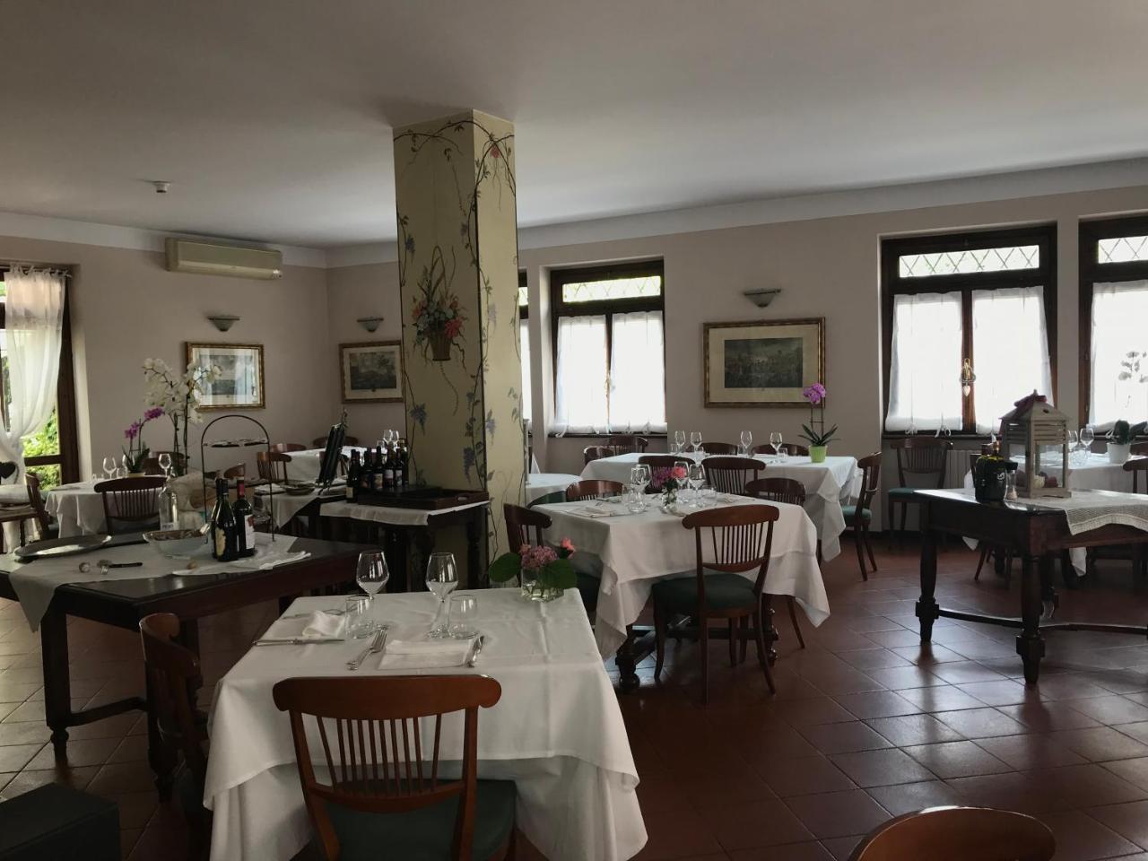 Albergo & Ristorante Selvatico ريفانازّانو المظهر الخارجي الصورة